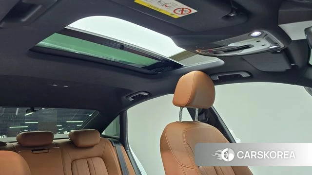 Audi A6 (C8) 2021 Белый из Кореи, фото 2