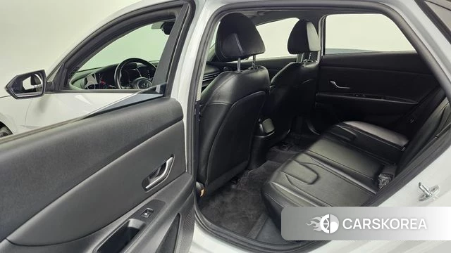 Hyundai Avante (CN7) 2021 Белый из Кореи, фото 2