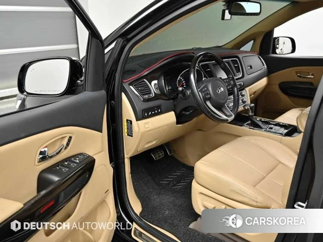 Kia The New Carnival 2018 Черный из Кореи, фото 2