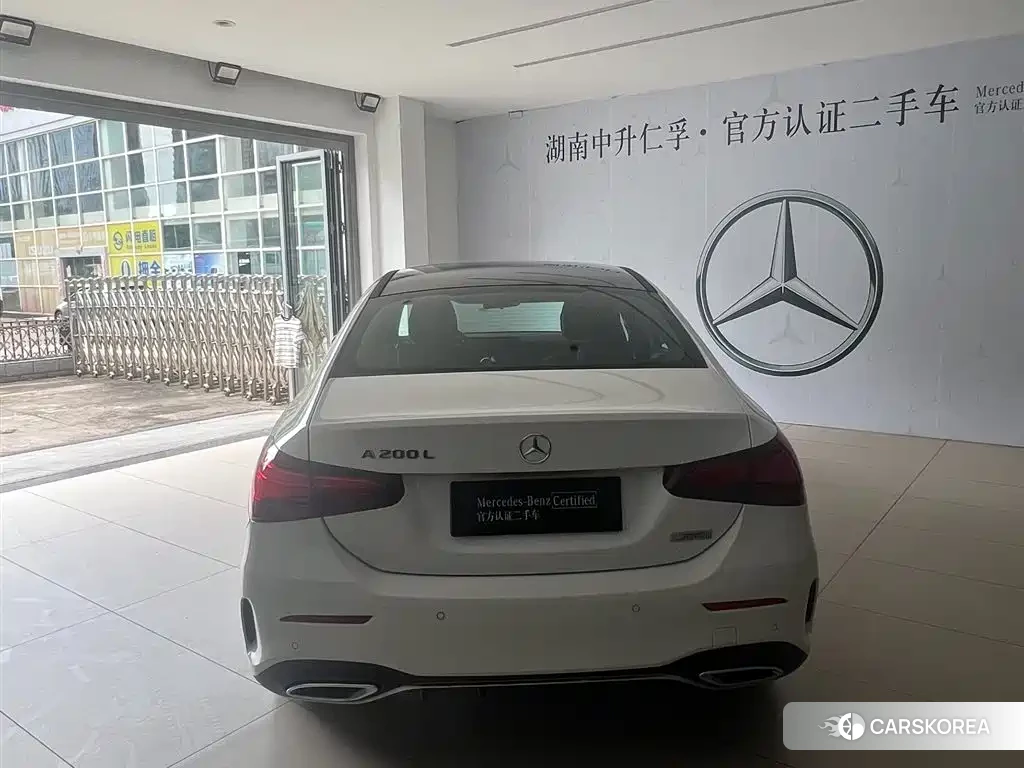 Mercedes-Benz A-Class 2023 Белый из Китая, фото 2