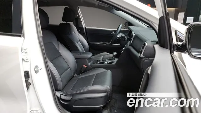 Kia Sportage The Bold 2021 Белый из Кореи, фото 2