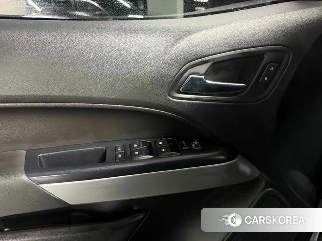 Chevrolet (GM Daewoo) Real New Colorado 2020 Серебристо-серый из Кореи, фото 2