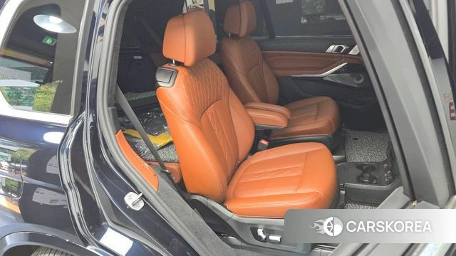 BMW X7 (G07) 2021 Черный из Кореи, фото 2