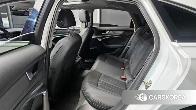 Audi A6 (C8) 2021 Белый из Кореи, фото 2