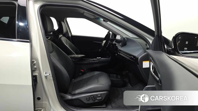 Kia EV6 2022 Жемчужный цвет из Кореи, фото 2