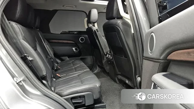 Land Rover Discovery 5 2018 Серый из Кореи, фото 2