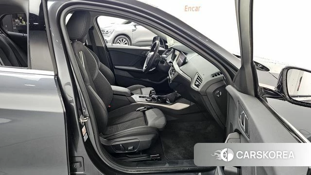 BMW 1 Series (F40) 2020 Серый из Кореи, фото 2