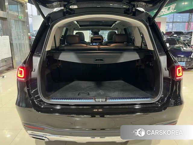 Mercedes-Benz GLS 2024 Черный из Китая, фото 2
