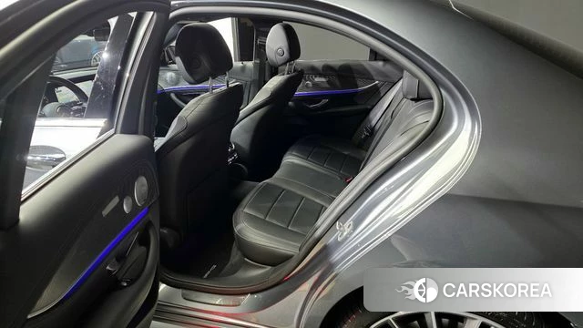 Mercedes-Benz E-Class W213 2021 Серый из Кореи, фото 2