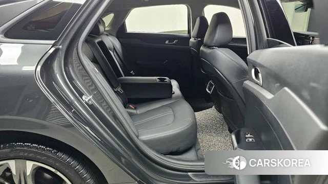Kia K5 3rd generation 2023 Серый из Кореи, фото 2