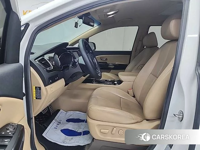 Kia The New Carnival 2018 Белый из Кореи, фото 2