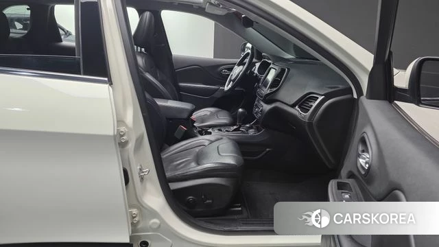 Jeep Cherokee (KL) 2019 Белый из Кореи, фото 2