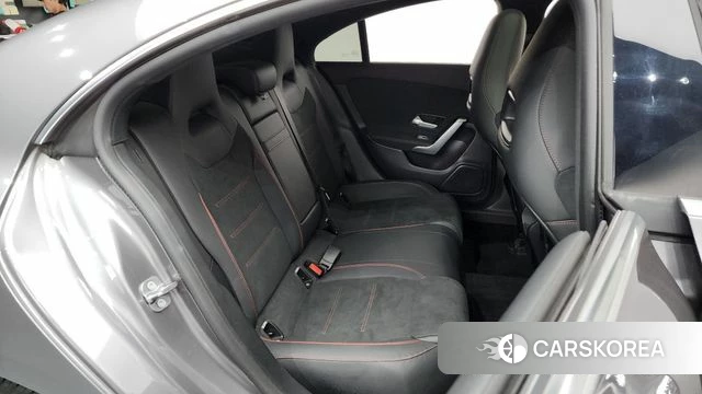 Mercedes-Benz CLA-Class C118 2024 Серый из Кореи, фото 2
