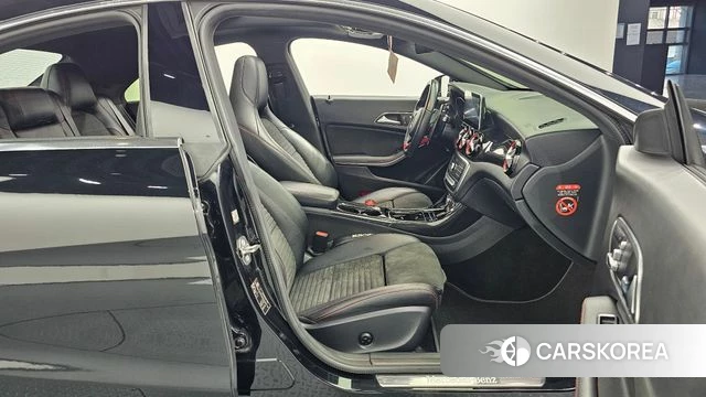 Mercedes-Benz CLA-Class C117 2018 Черный из Кореи, фото 2