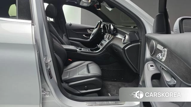 Mercedes-Benz GLC-Class X253 2020 Серебряный из Кореи, фото 2