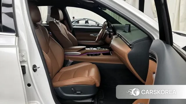 Genesis GV70 2021 Белый из Кореи, фото 2