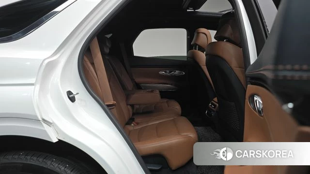Genesis GV70 2021 Белый из Кореи, фото 2