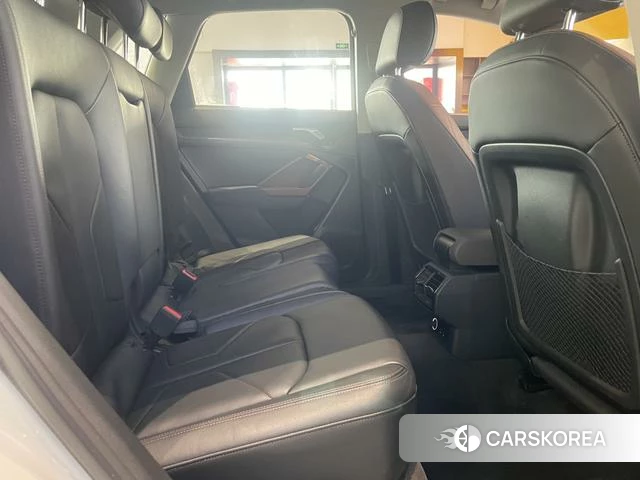 Audi Q3 2021 Белый из Китая, фото 2