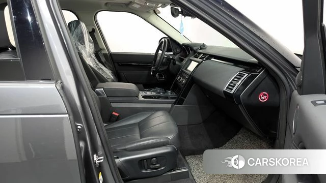 Land Rover Discovery 5 2019 Серый из Кореи, фото 2