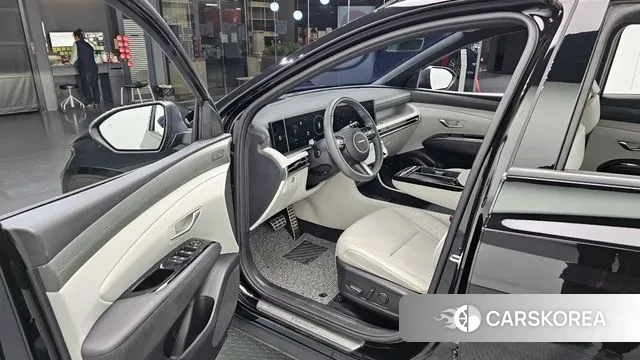 Hyundai The New Tucson Hybrid (NX4) 2024 Черный из Кореи, фото 2