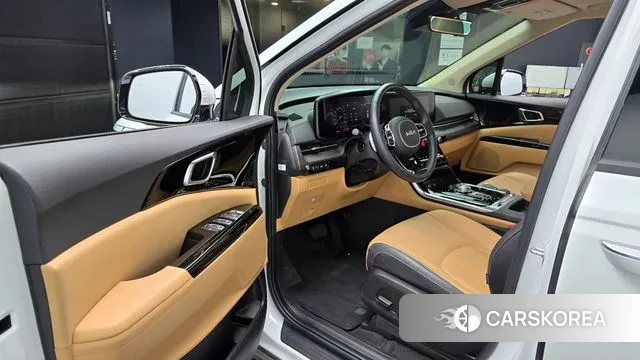 Kia Carnival 4th generation 2023 Белый из Кореи, фото 2