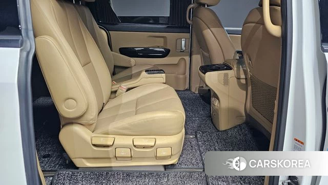 Kia The New Carnival 2018 Белый из Кореи, фото 2