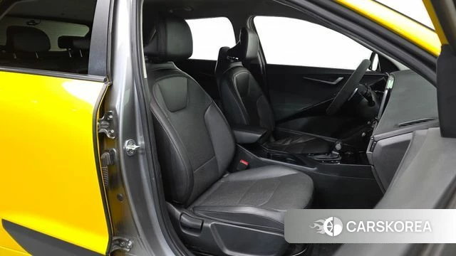 Kia Di Ol Nu Niro 2022 Серый из Кореи, фото 2