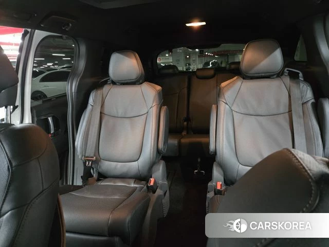 Toyota Sienna 4th Generation 2025 Белый из Кореи, фото 2