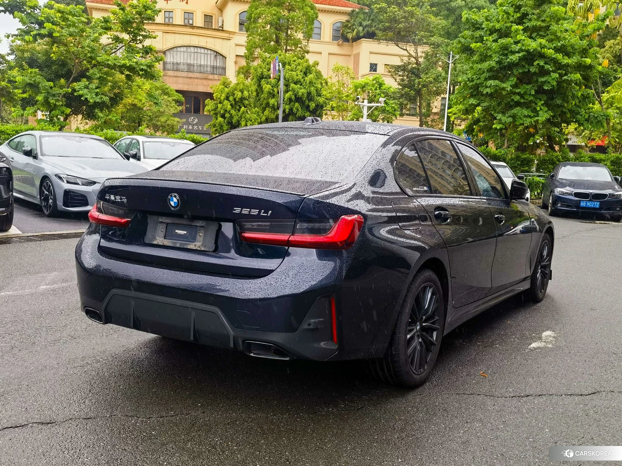 BMW 3 series 2022 Черный из Китая, фото 2