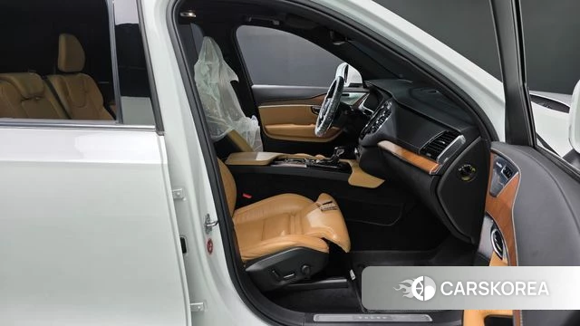 Volvo XC90 second Generation 2020 Белый из Кореи, фото 2