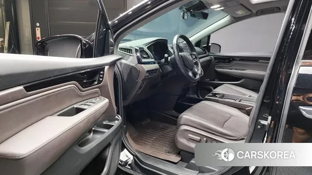 Honda Odyssey 2019 Черный из Кореи, фото 2