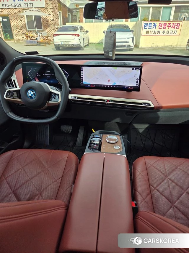 BMW iX 2024 Черный из Кореи, фото 2