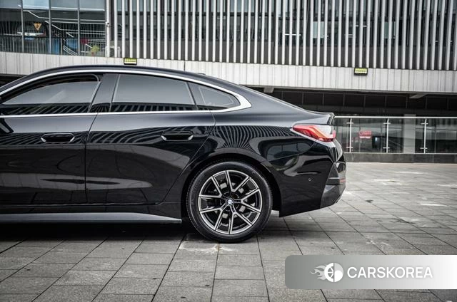 BMW 4 series 2023 Черный из Китая, фото 2