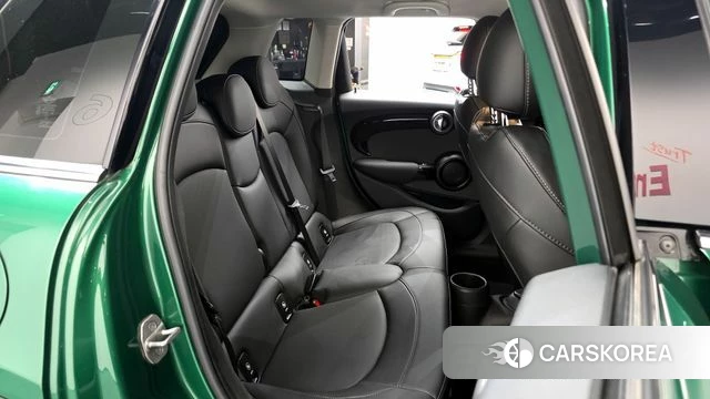 Mini Cooper 2021 Зеленый из Кореи, фото 2