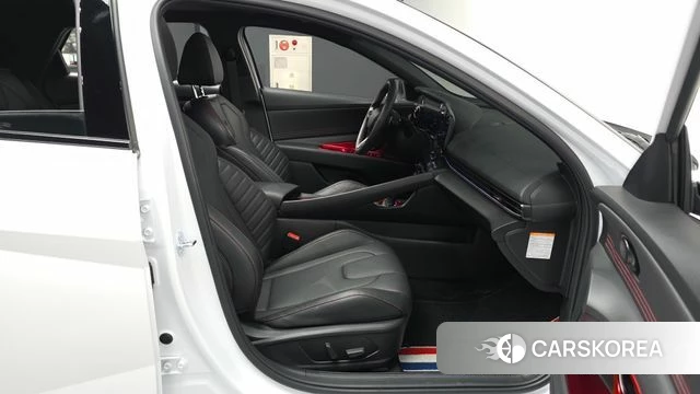 Hyundai The New Avante Hybrid (CN7) 2025 Белый из Кореи, фото 2
