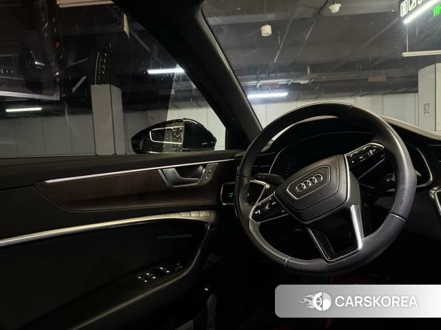 Audi A6L 2023 Черный из Китая, фото 2