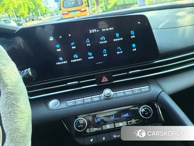 Hyundai Elantra 2024 Серебристо-серый из Китая, фото 2
