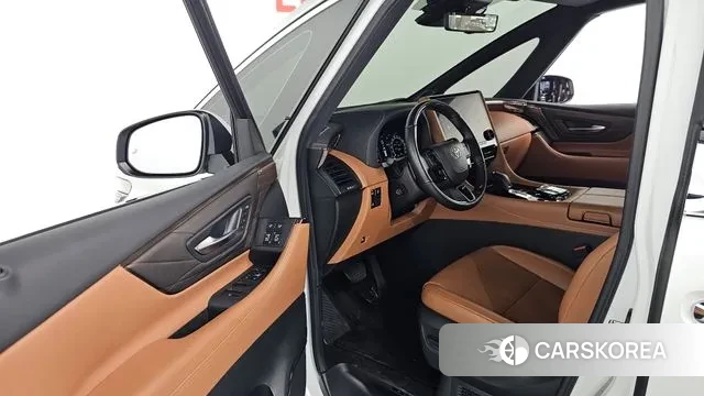 Toyota Alphard 4th Generation 2024 Белый из Кореи, фото 2