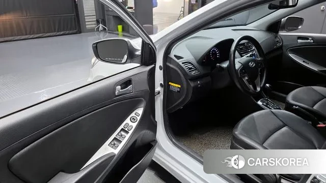 Hyundai Accent (New type) 2019 Белый из Кореи, фото 2