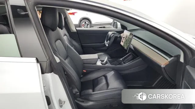 Tesla Model 3 2019 Белый из Кореи, фото 2