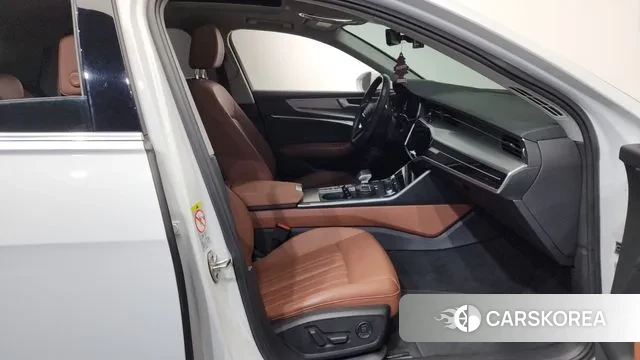 Audi A6 (C8) 2019 Белый из Кореи, фото 2