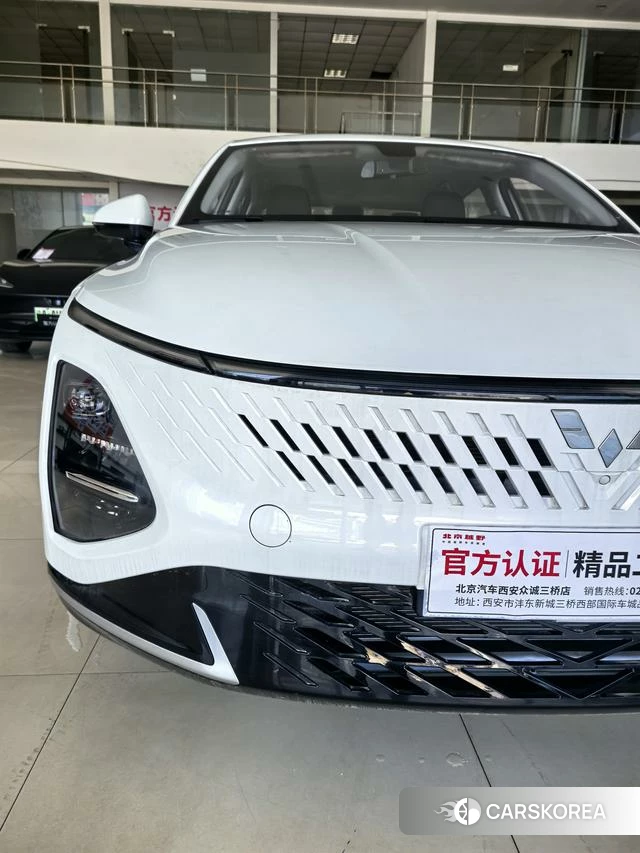 Wuling Automobile Wuling Starlight PHEV 2026 Белый из Китая, фото 2