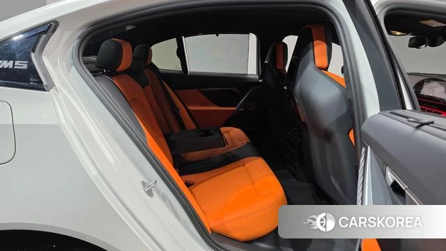 BMW M5 (G90) 2025 Белый из Кореи, фото 2