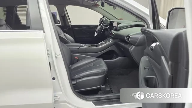 Hyundai The New Santa Fe 2021 Белый из Кореи, фото 2