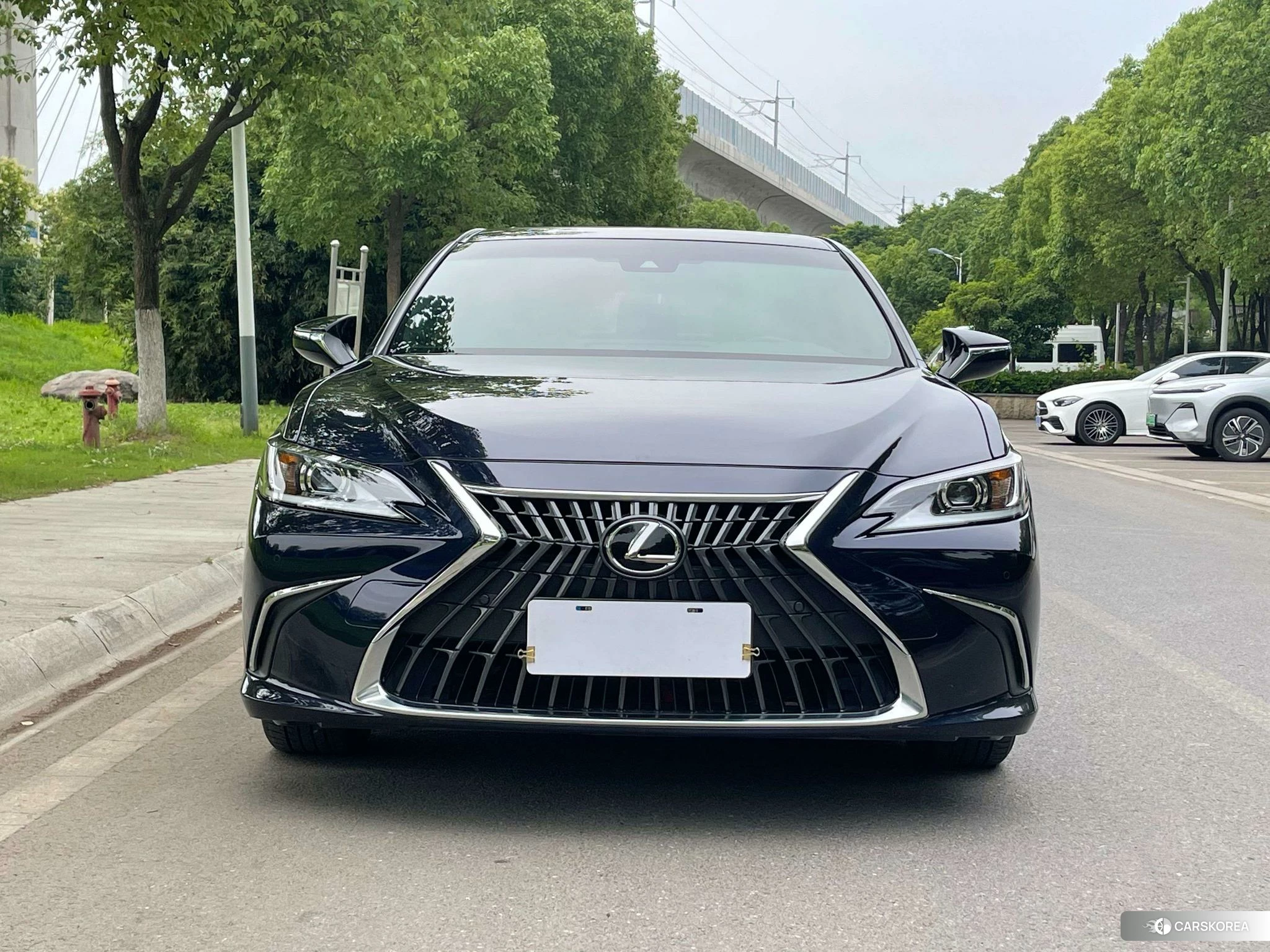 Lexus ES 2022 Синий из Китая, фото 2