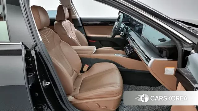 Hyundai Grandeur Hybrid (GN7) 2023 Черный из Кореи, фото 2