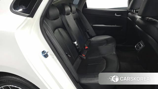 Kia The New K5 2nd generation 2018 Белый из Кореи, фото 2