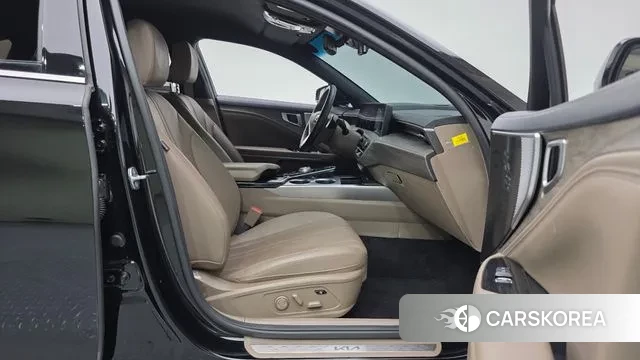 Kia K8 2022 Черный из Кореи, фото 2