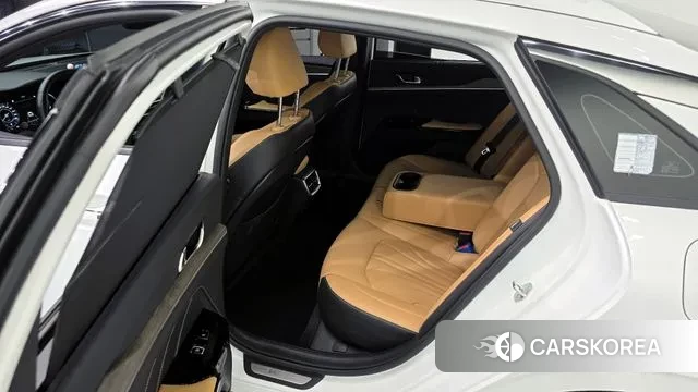 Kia K5 3rd generation 2023 Белый из Кореи, фото 2