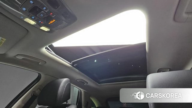 Genesis GV70 2021 Белый из Кореи, фото 2